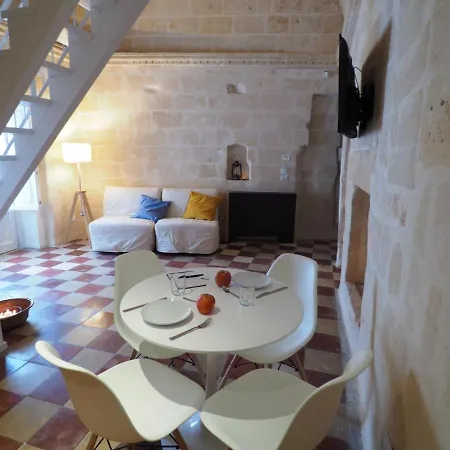 Dimore Dei Mercanti בית הארחה מטרה